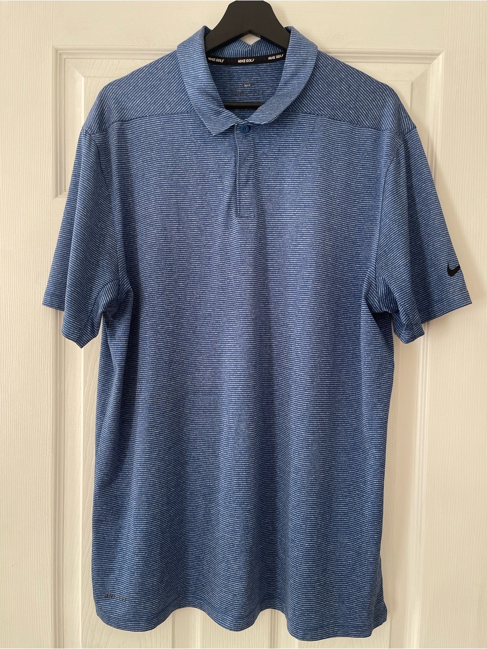 Nike Men’s blue stripe polo shirt golf athletic dry fit large